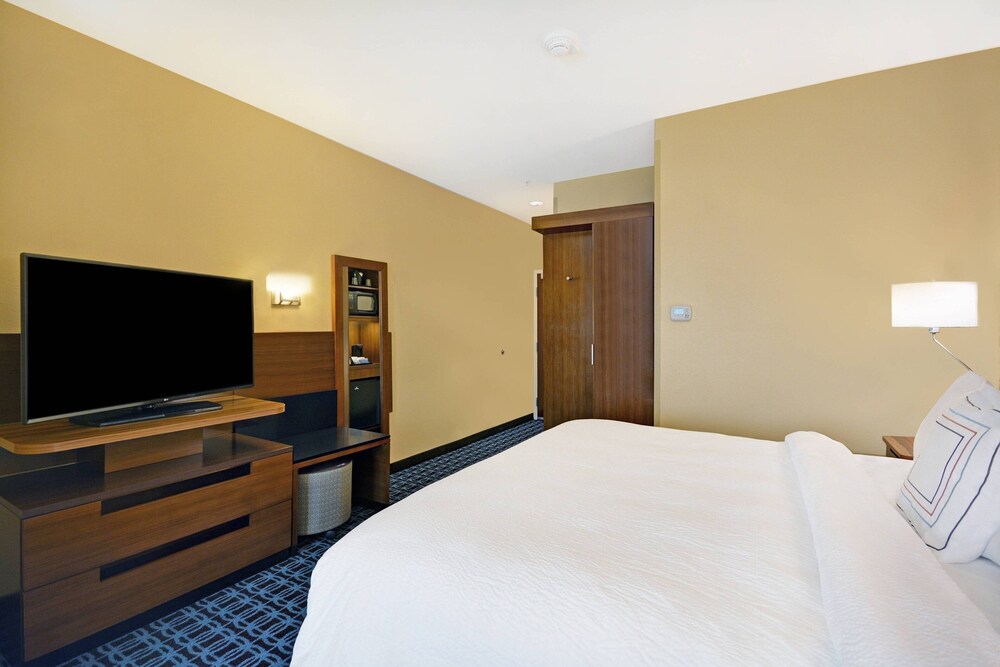 Fairfield Inn & Suites Savannah SW Richmond Hill - photo 11