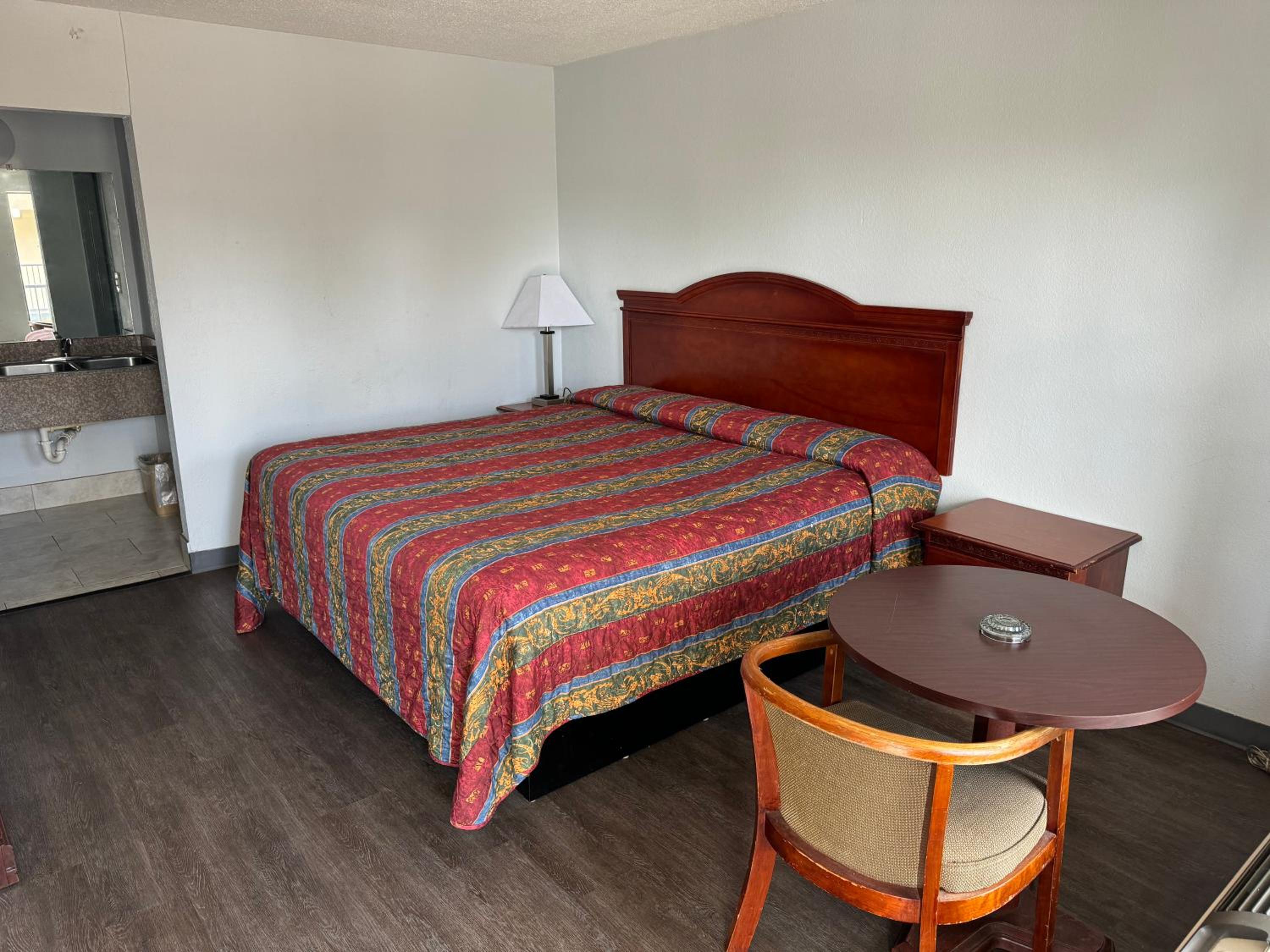 Homelodge Newnan - photo 21