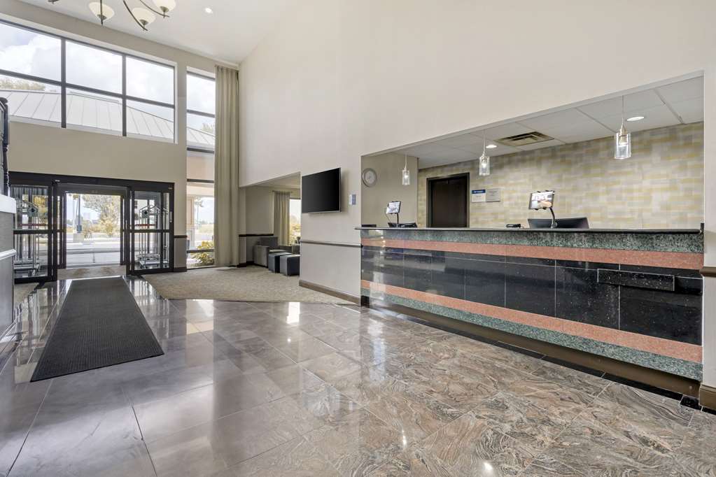 Best Western Suites - photo 11
