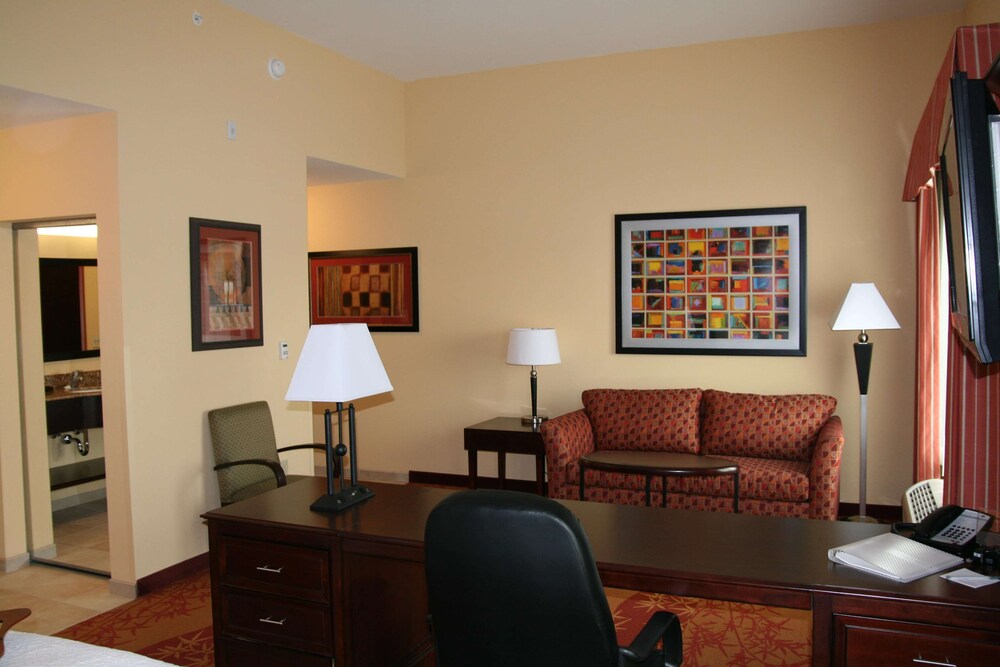 Hampton Inn & Suites Denver Highlands Ranch - photo 24