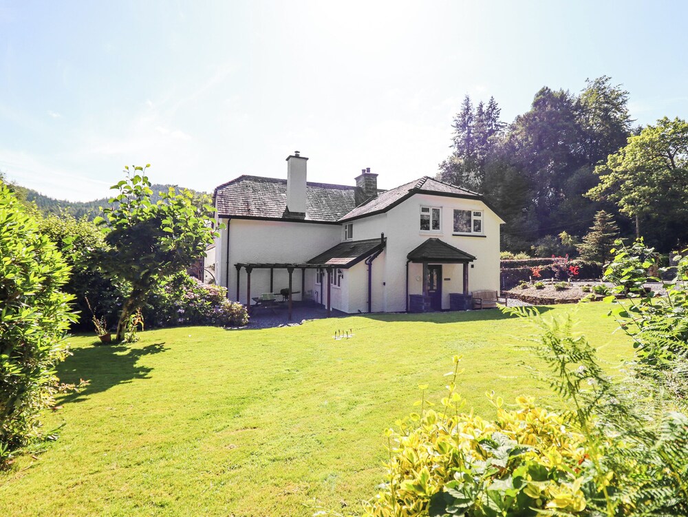 Coed Derw Isaf — Betws Y Coed