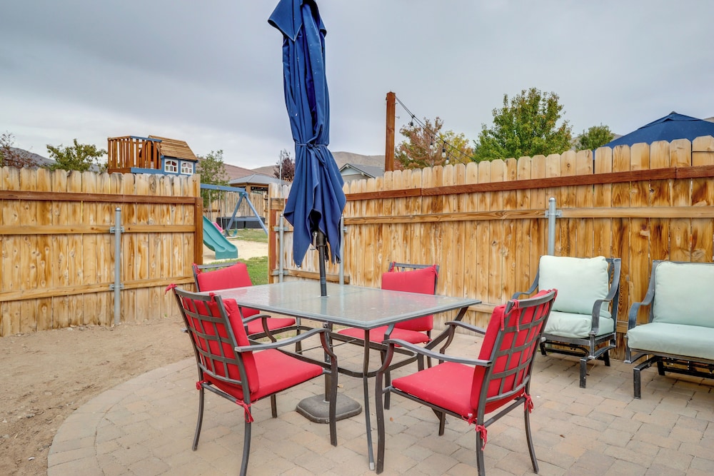 Hike Play & Unwind: Charming Reno Unit
