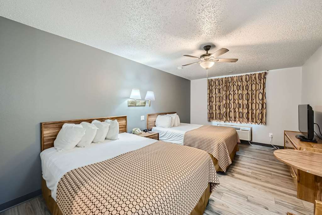 Travelodge by Wyndham Longmont - photo 19