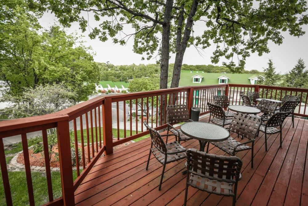 Presley's Penthouse 2BR Branson Resort Condo - photo 57