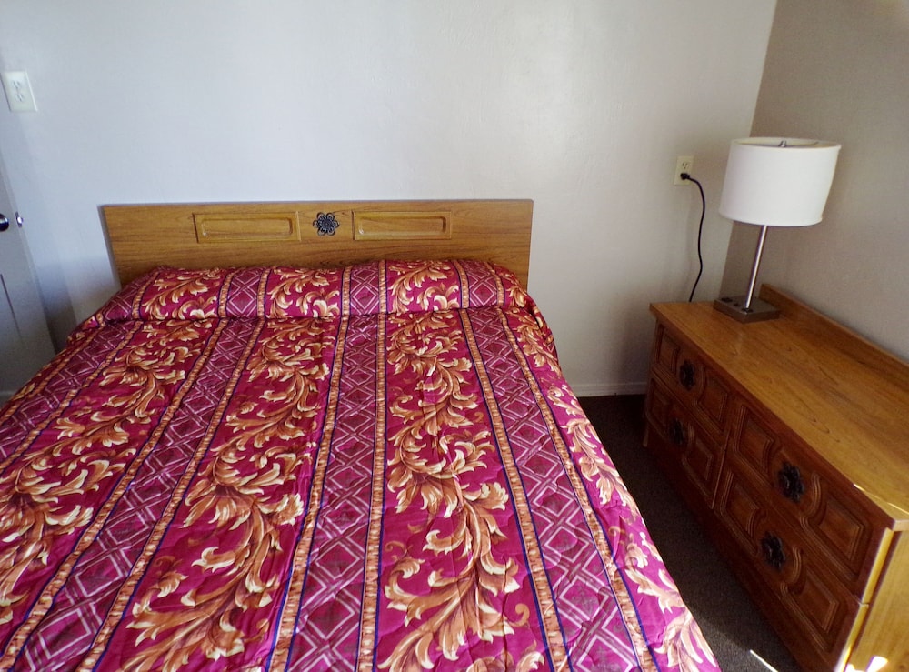Cypress Tree Motel - photo 29