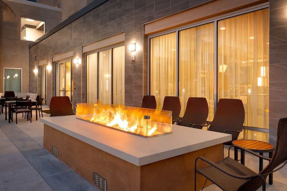 TownePlace Suites by Marriott Los Angeles LAX Hawthorne - photo 45