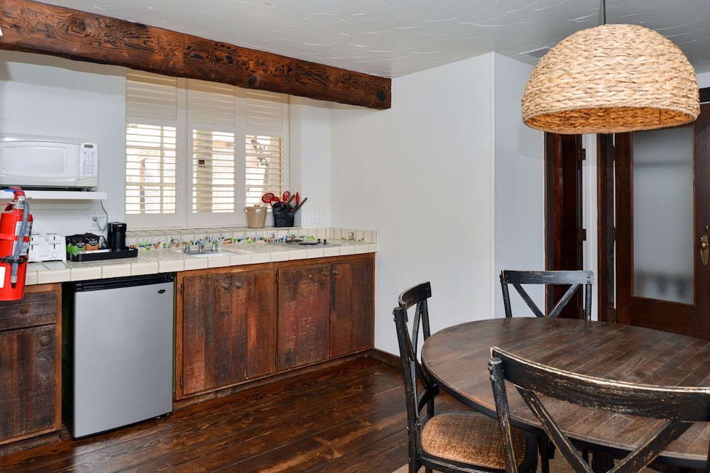 Wine Valley Inn - photo 36