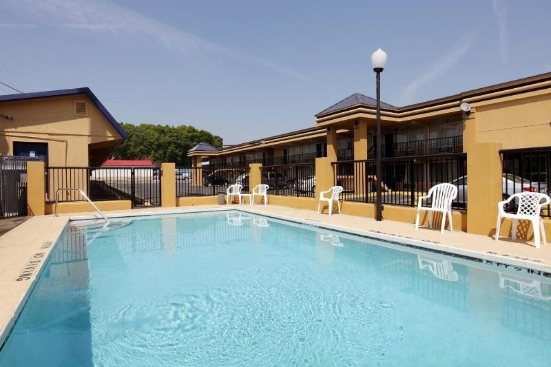 Americas Best Value Inn Alachua - photo 28