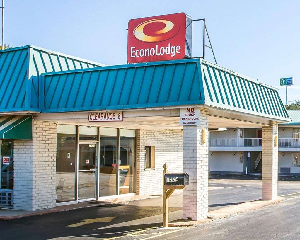 Econo Lodge Mc Donough - photo 4