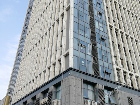 Super 8 Hotel - last minute hotel in Wuhan