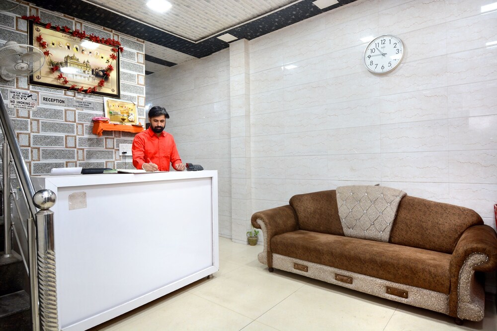 Oyo 29417 Ms Guest House