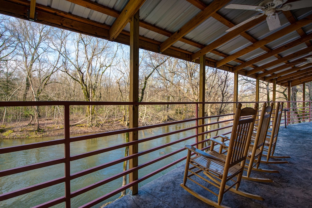 River Bend Inn - photo 37