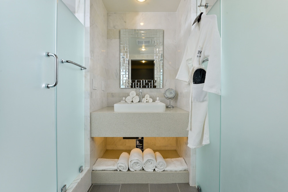 Voco Laguna Hills - photo 26
