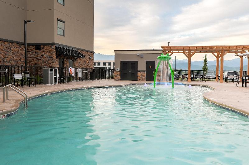 Staybridge Suites Pigeon Forge Smoky Mtns by IHG - photo 97