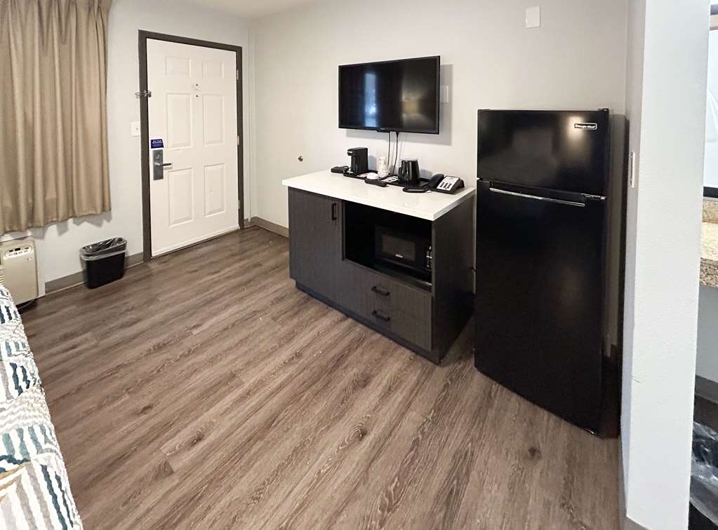 Studio6 Suites Vancouver WA Waterfront - photo 6