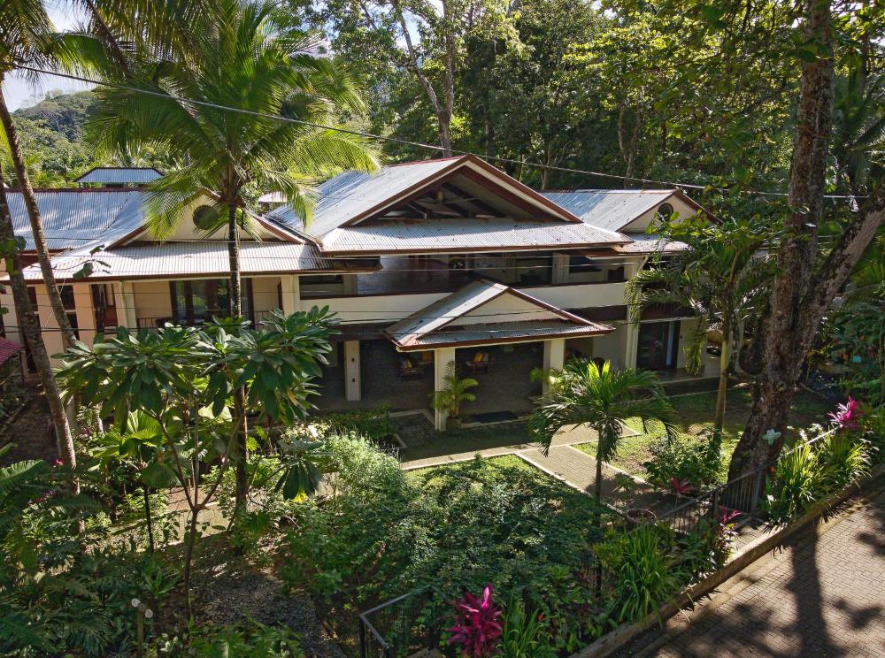 Hona Beach Hotel in Puntarenas, Costa Rica