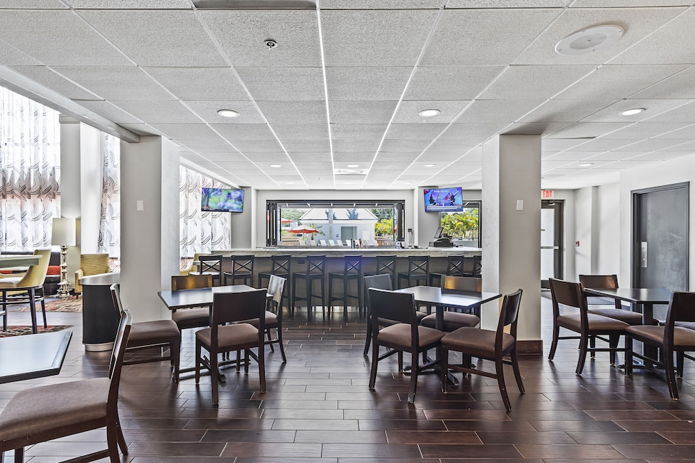 Holiday Inn St. Petersburg West by IHG - photo 49
