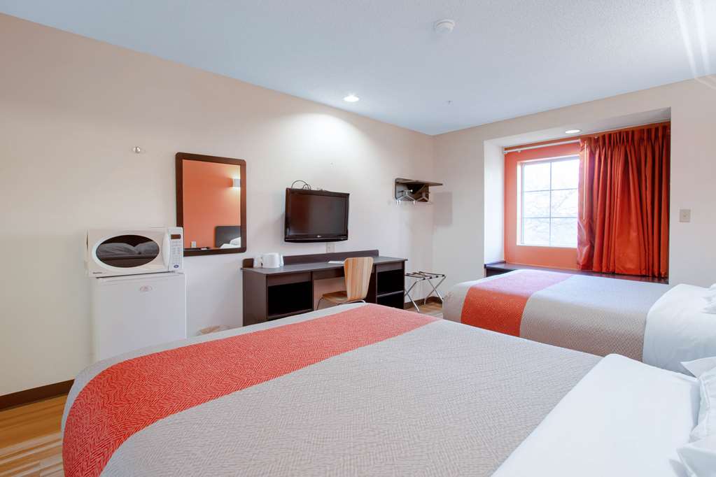 Motel 6 El Paso TX Southeast - photo 9