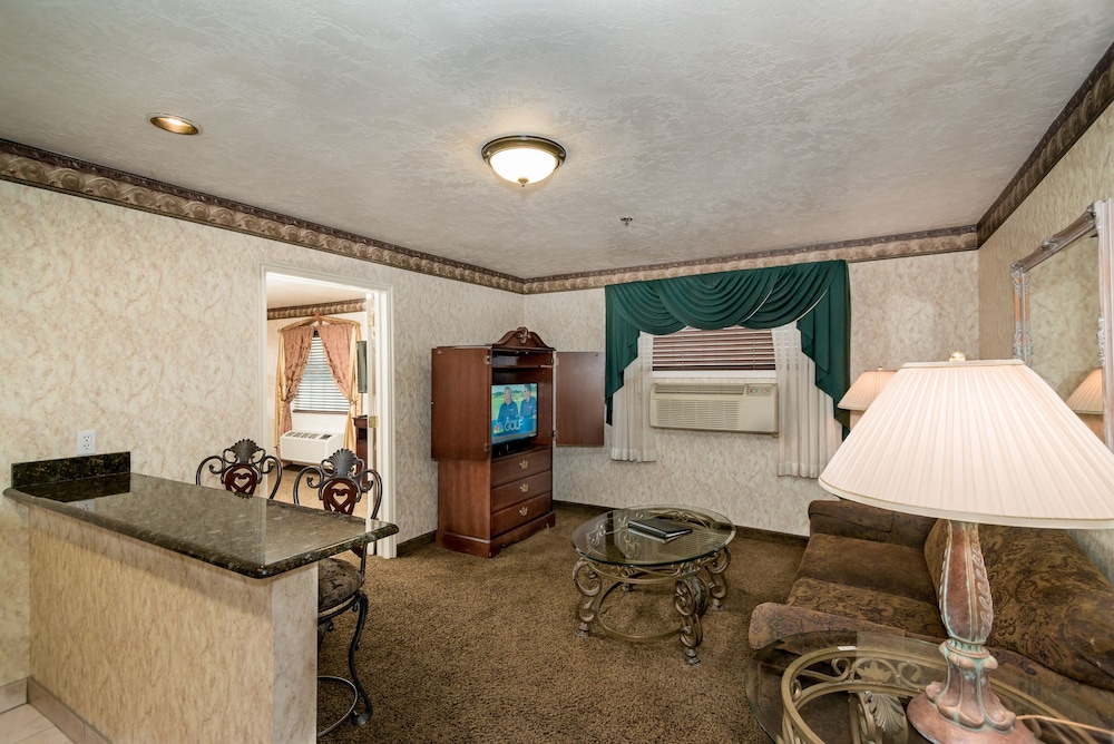St. George Inn & Suites - photo 41