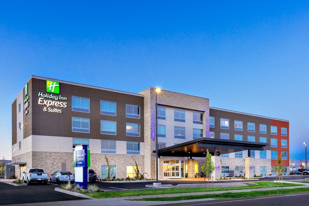 Holiday Inn Express and Suites Union Gap Yakima Area by IHG - photo 31