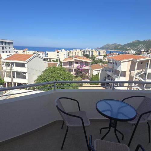 Apartmani Sunce — 4-Star Luxury Hotel in Bar, Montenegro