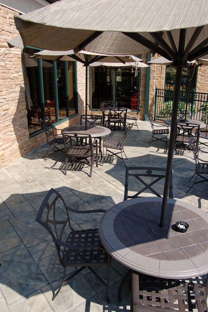 Hilton Garden Inn Bowling Green - photo 82