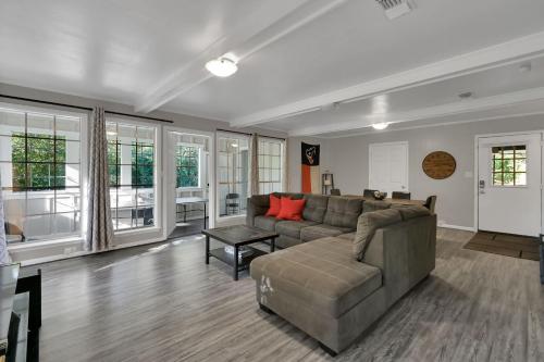Piney Woods I Ping Pong I By Shsu I Tv I Sleeps 11 - photo 9