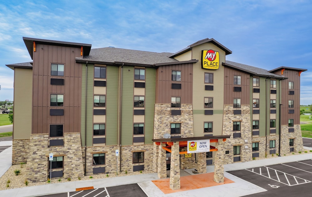 My Place Hotel Mitchell SD - last minute hotel in Mitchell