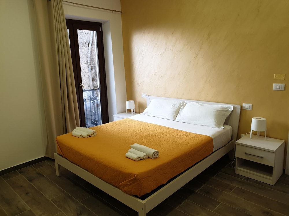 Giò Rooms - carbon neutral hotel in Scalea