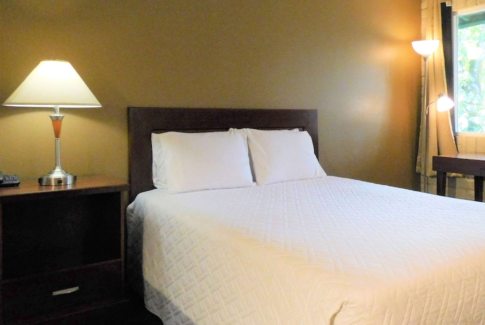 Travelodge by Wyndham Canyonville - photo 20