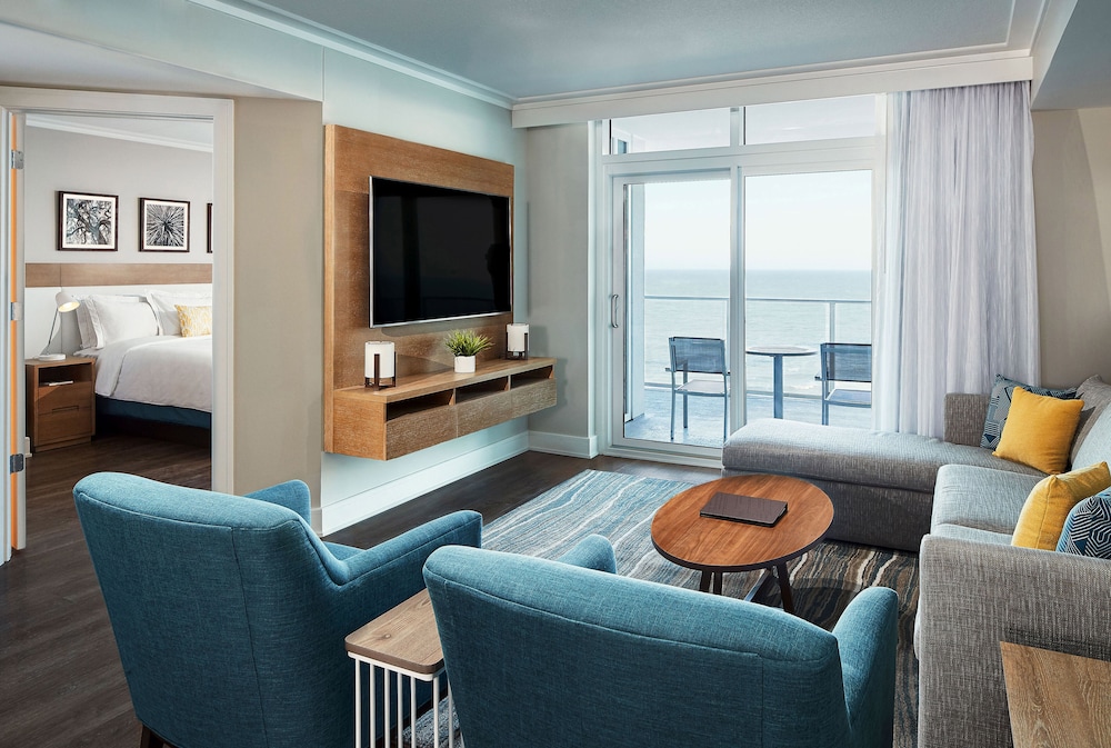 Hilton Grand Vacations Club Ocean Enclave Myrtle Beach - photo 4