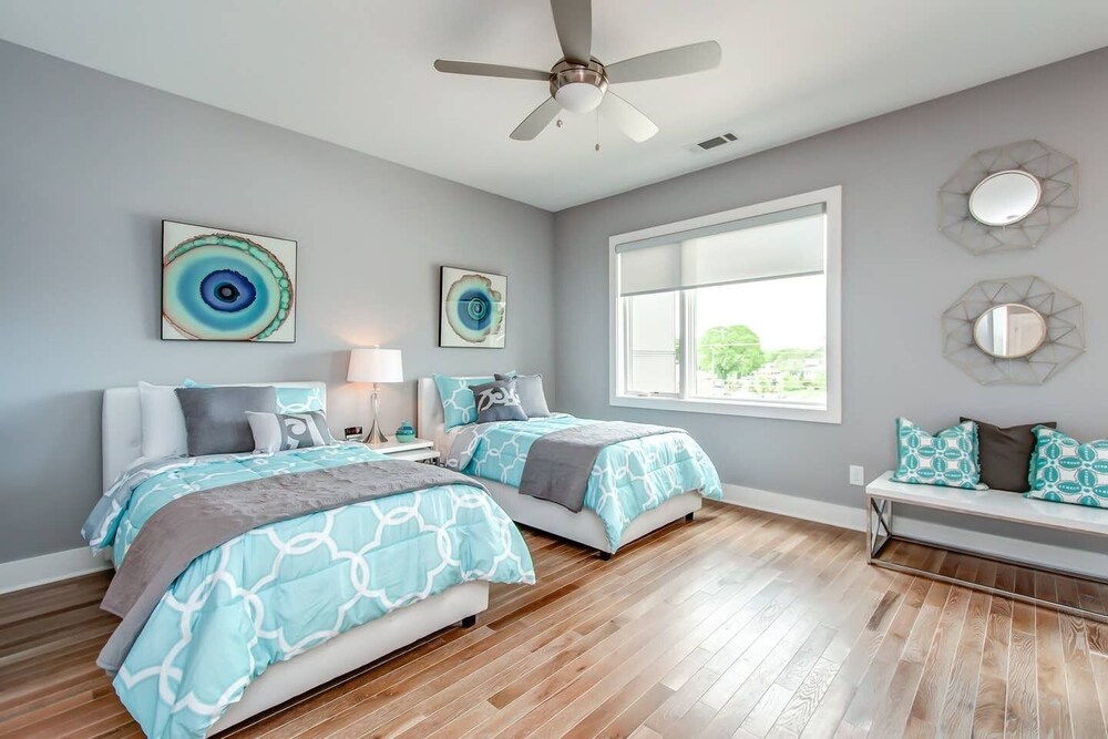 Twelve South - photo 12