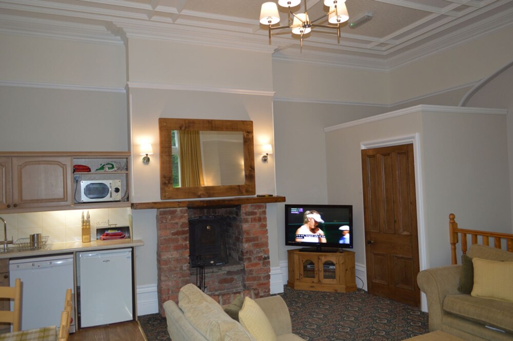 Hargate Hall Windsor — Buxton — photo 4