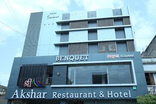 Shri Akshar Hotel