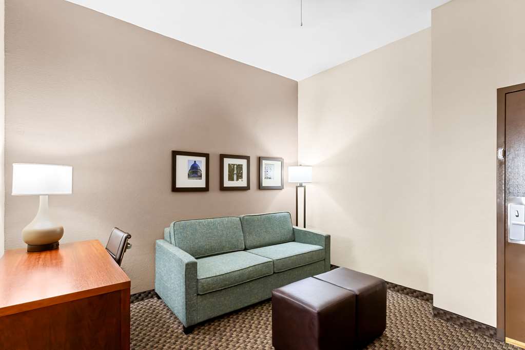 Comfort Inn & Suites Grenada - photo 40