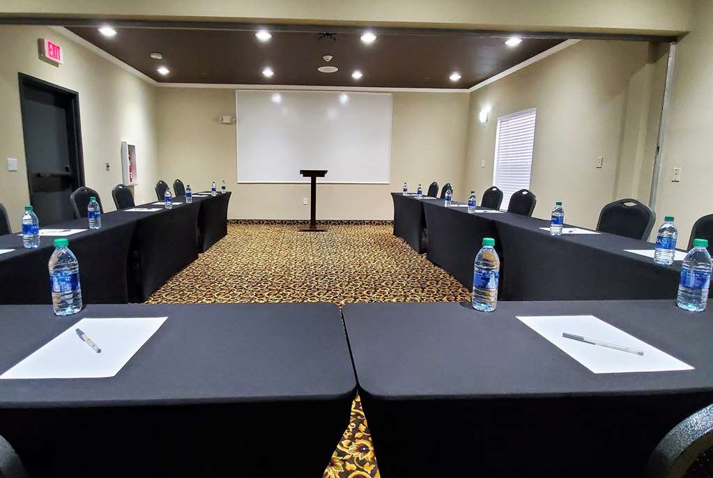 Super 8 by Wyndham High Point Greensboro - photo 15