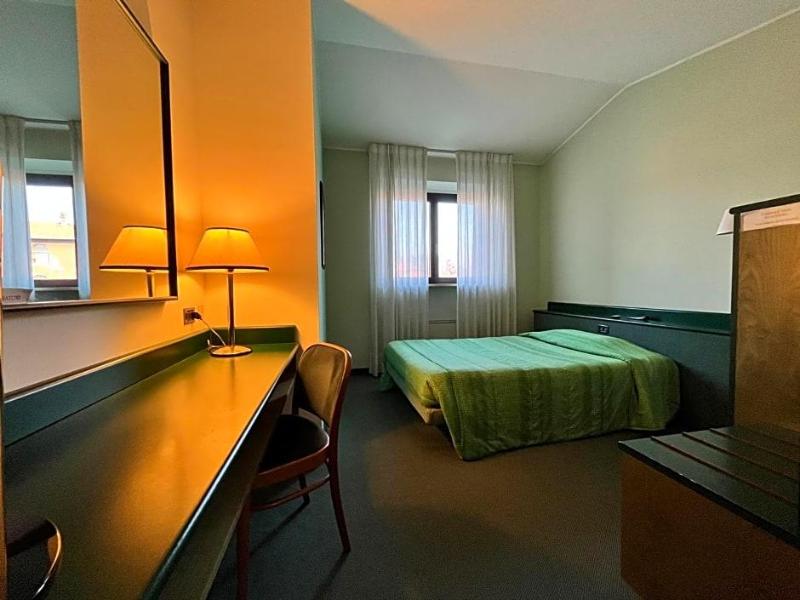 Hotel La Goletta — hotel in Binasco