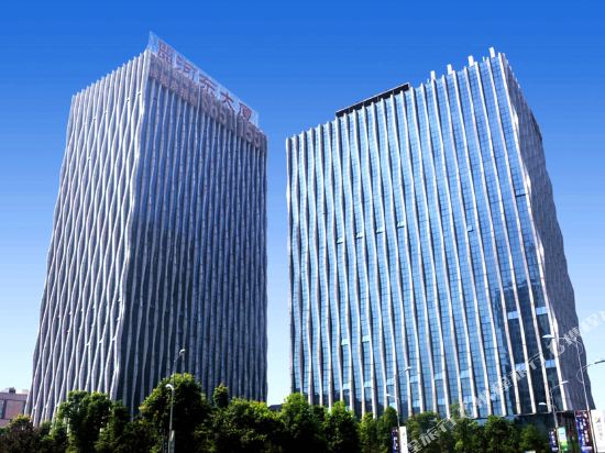 Yuanlong Hotel - carbon neutral hotel in Chongqing