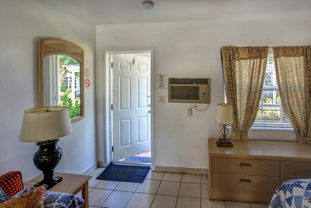 Richard's Motel Extended Stay - photo 35