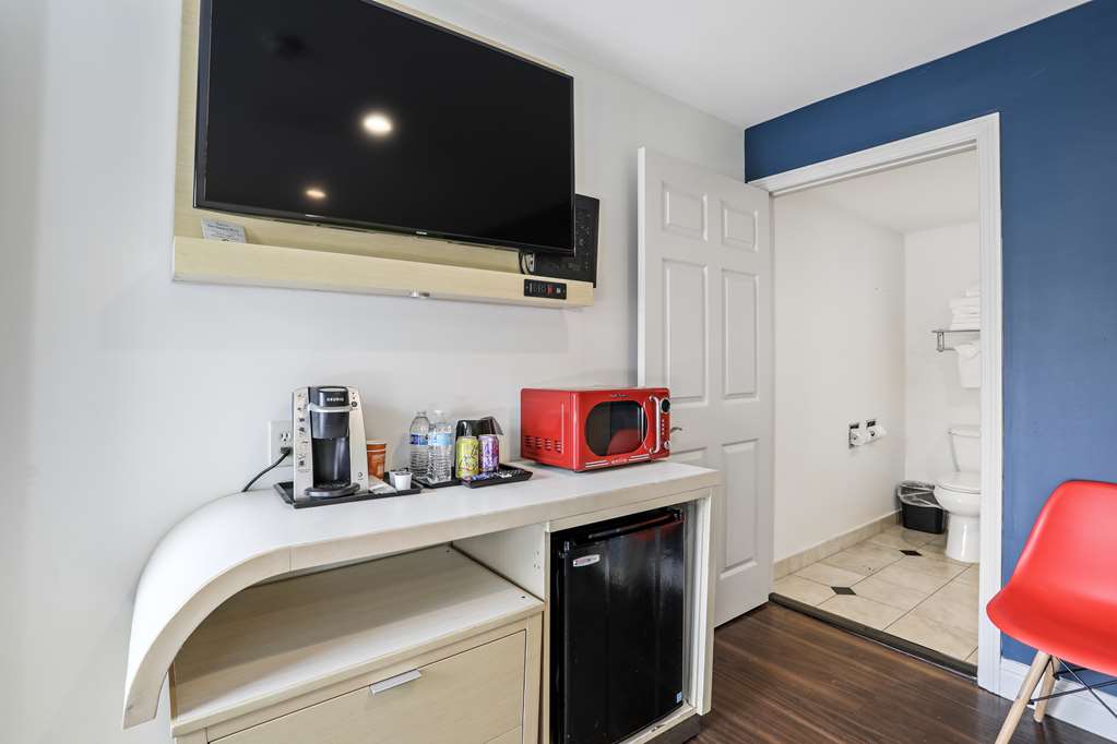 Signature Inn Berkeley - photo 20