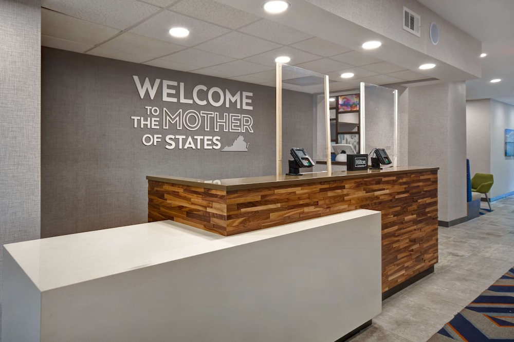 Hampton Inn Potomac Mills Woodbridge - photo 6