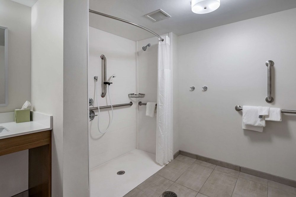 MainStay Suites Lexington I 75 - photo 26