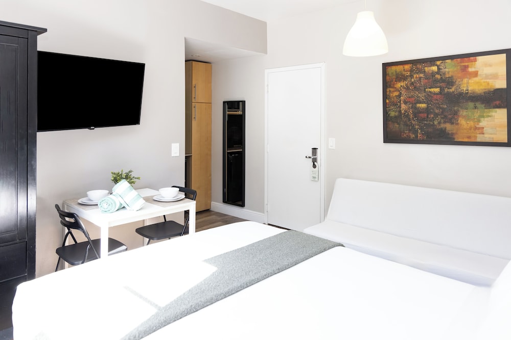Ocean Reef Suites South Beach - photo 7