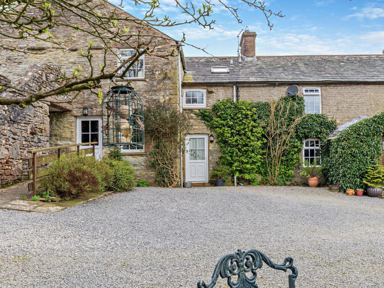 1 Bed in Newbiggin on Lune SZ355 in Kirkby Stephen, United Kingdom