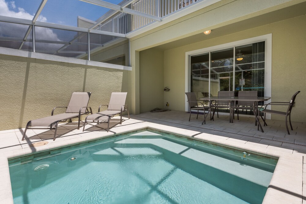 Serenity by VHC Hospitality - photo 11