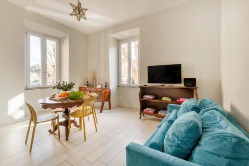 Green apartment Rome — 4-Star Luxury Hotel in Rome, Italy