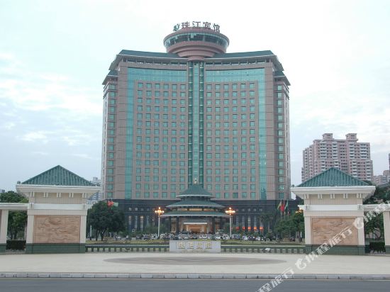 Zhujiang Hotel — 4-Star Luxury Hotel in Guangzhou, People's Republic of China