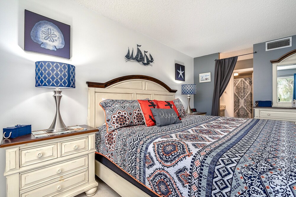 Bahia Del Mar 501 Cozy and Coastal Enjoy Isla Del Sol - photo 5