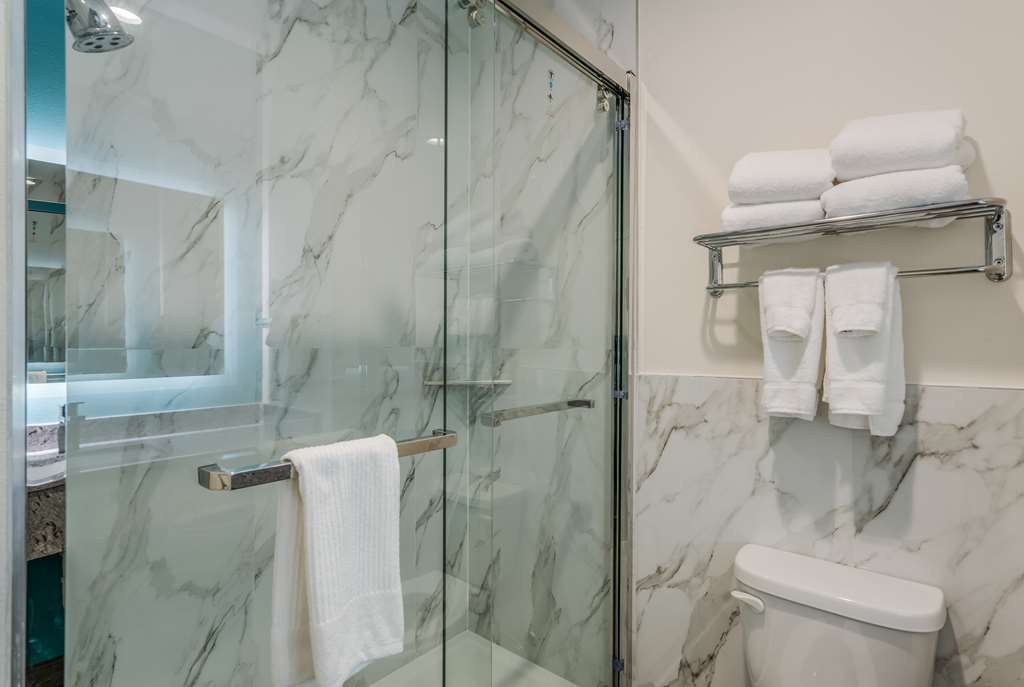 Red Lion Inn & Suites Katy - photo 27
