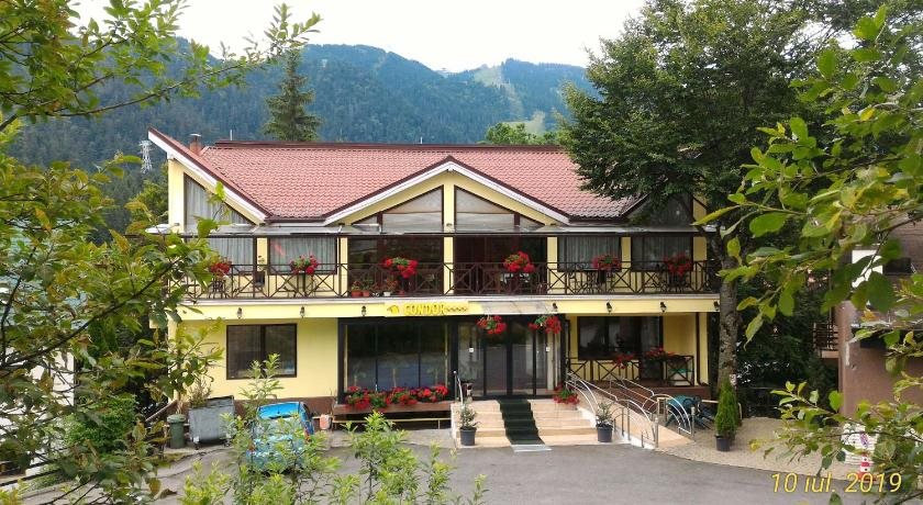 Condor — 4-Star Luxury Hotel in Brasov, Romania
